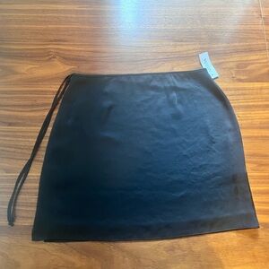 Wilfred Elixir Satin Mini Skirt